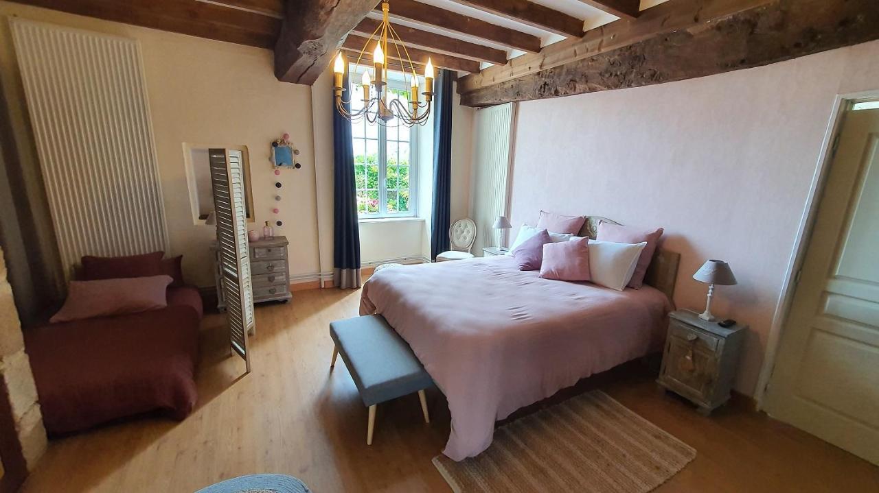 La Vallee Du Launay Taden Buitenkant foto